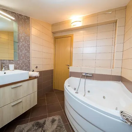 Marty Penthouse Appartement