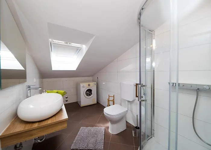 Marty Penthouse * Novi Vinodolski